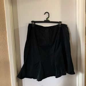 Avenue Woman’s Plus Skirt 18W